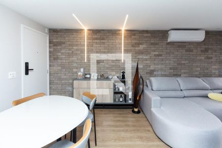 Sala de apartamento à venda com 2 quartos, 65m² em Itaim Bibi, São Paulo