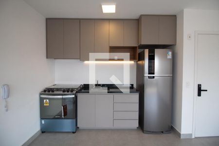 Cozinha de apartamento à venda com 2 quartos, 70m² em Pinheiros, São Paulo