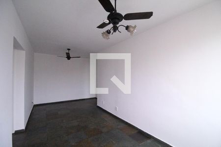 Sala de apartamento para alugar com 2 quartos, 57m² em Taquara, Rio de Janeiro