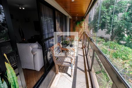 Varanda da Sala de apartamento à venda com 4 quartos, 185m² em Vila Sonia, São Paulo