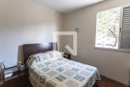 Suíte de apartamento à venda com 3 quartos, 100m² em Santo Antônio, Belo Horizonte