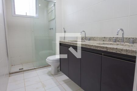 Apartamento à venda com 327m², 4 quartos e 3 vagas Apartamento à venda com 327m², 4 quartos e 3 vagasbanheiro da suite 3
