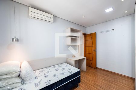 Quarto 1 de apartamento para alugar com 2 quartos, 97m² em José Menino, Santos