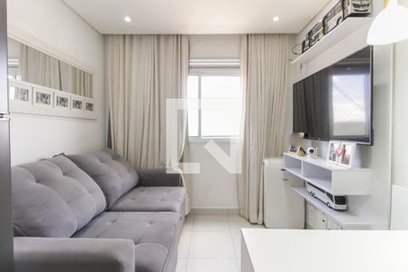 Sala de apartamento para alugar com 2 quartos, 33m² em Vila Carmosina, São Paulo