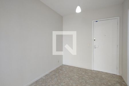 Corredor de apartamento para alugar com 3 quartos, 65m² em Barra da Tijuca, Rio de Janeiro