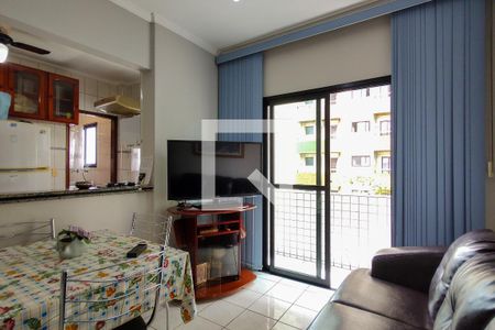 Sala de apartamento para alugar com 2 quartos, 60m² em Vila Tupi, Praia Grande