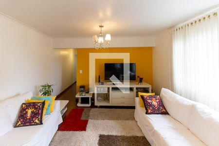 Apartamento para alugar com 72m², 2 quartos e 1 vagaSala