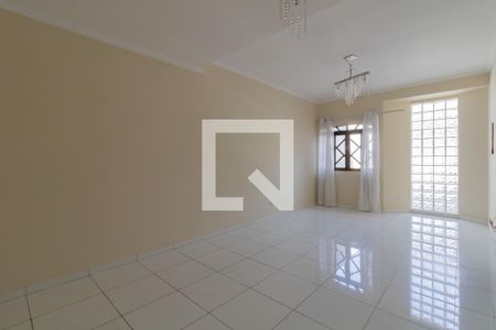 Sala de casa à venda com 3 quartos, 175m² em Jardim Maia, Guarulhos