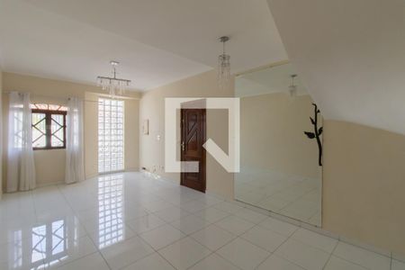 Sala de casa à venda com 3 quartos, 175m² em Jardim Maia, Guarulhos