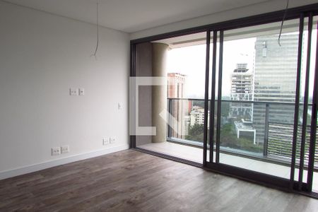 Living de kitnet/studio à venda com 1 quarto, 35m² em Pinheiros, São Paulo