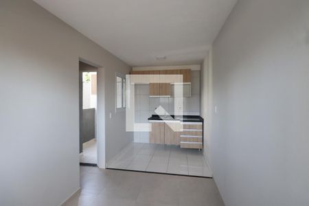 Cozinha de apartamento para alugar com 1 quarto, 35m² em Penha de França, São Paulo