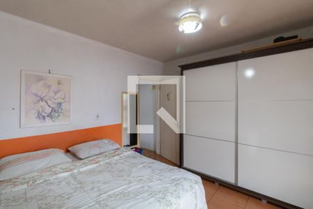 Quarto 1 de casa para alugar com 2 quartos, 122m² em Itaquera, São Paulo