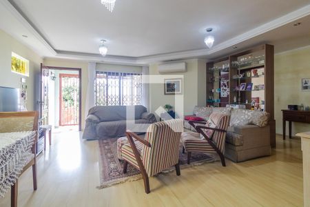 Sala de casa à venda com 4 quartos, 193m² em Partenon, Porto Alegre