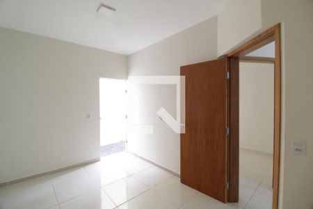 Quarto 2 de apartamento para alugar com 2 quartos, 51m² em Jardim Inconfidência, Uberlândia