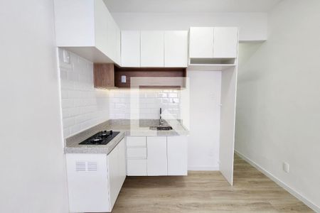 Cozinha de apartamento à venda com 1 quarto, 21m² em Botafogo, Rio de Janeiro