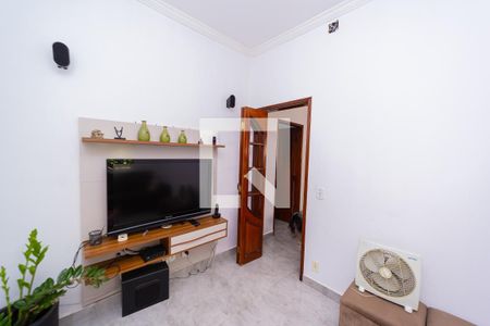 Sala de TV de casa à venda com 5 quartos, 250m² em Jardim Lisboa, São Paulo