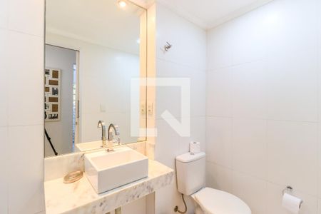 Banheiro de apartamento à venda com 1 quarto, 48m² em Santo Amaro, São Paulo