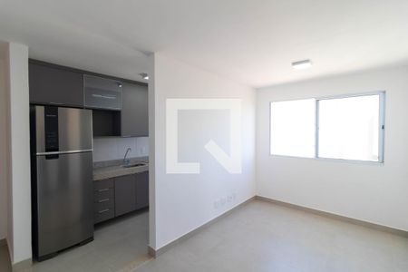 Salas de apartamento para alugar com 2 quartos, 43m² em Parque Industrial, Campinas