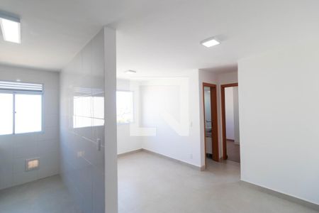 Salas de apartamento para alugar com 2 quartos, 43m² em Parque Industrial, Campinas