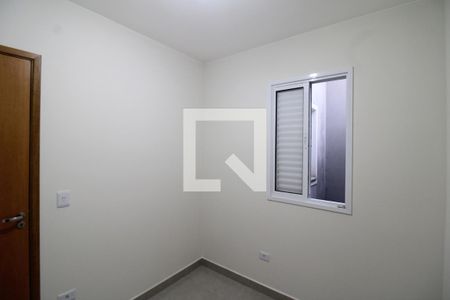 Quarto 1 de apartamento para alugar com 2 quartos, 40m² em Jardim São Paulo, São Paulo