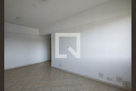 Sala de apartamento à venda com 2 quartos, 59m² em Tanque, Rio de Janeiro