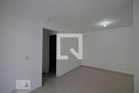 Apartamento para alugar com 2 quartos, 53m² em Cemucam, Cotia