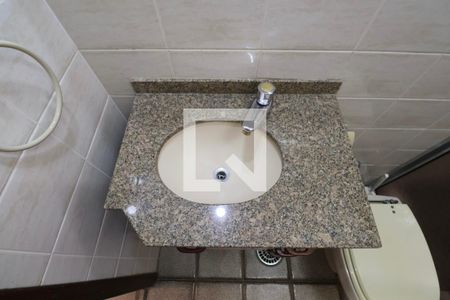 Apartamento para alugar com 100m², 2 quartos e 1 vaga Apartamento para alugar com 100m², 2 quartos e 1 vagaBanheiro Suíte