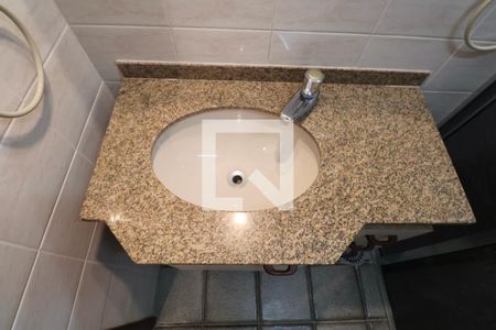 Apartamento para alugar com 100m², 2 quartos e 1 vaga Apartamento para alugar com 100m², 2 quartos e 1 vagaBanheiro Social