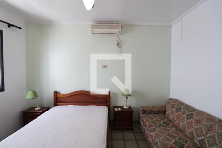 Quarto Suíte de apartamento para alugar com 2 quartos, 100m² em Parque Enseada, Guarujá