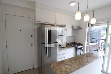 Sala / Cozinha de apartamento para alugar com 1 quarto, 35m² em Vila Diva, São Paulo