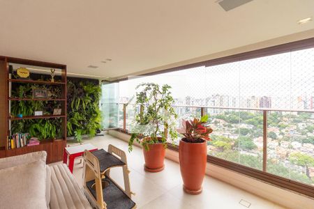 Apartamento à venda com 3 quartos, 145m² em Campo Belo, São Paulo