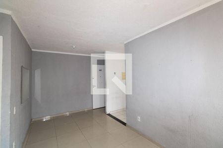 Sala de apartamento para alugar com 2 quartos, 45m² em Guaratiba, Rio de Janeiro