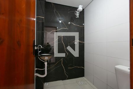 Apartamento à venda com 42m², 2 quartos e 1 vaga Apartamento à venda com 42m², 2 quartos e 1 vagaBanheiro