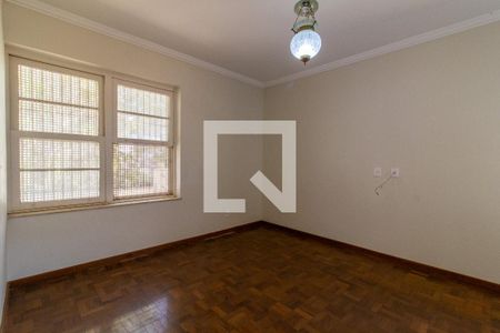 Quarto 1 de casa à venda com 4 quartos, 270m² em Nova Campinas, Campinas