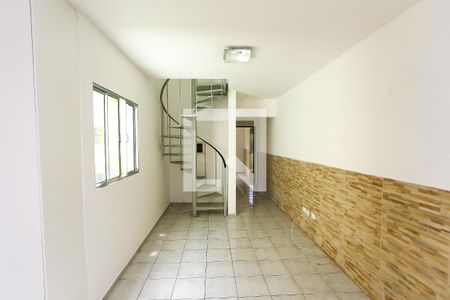 sala / cozinha de casa para alugar com 3 quartos, 174m² em Jardim Maria Rosa, Taboão da Serra