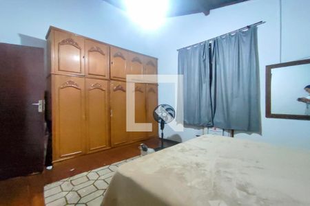 Quarto 1 de casa de condomínio para alugar com 5 quartos, 250m² em Taquara, Rio de Janeiro