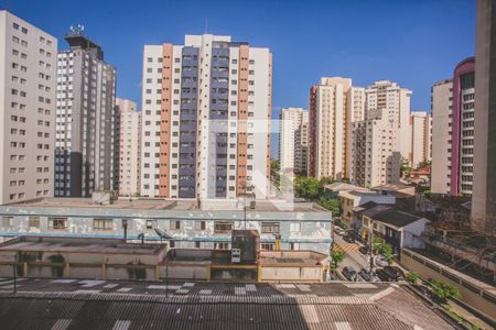 Vista de apartamento à venda com 2 quartos, 52m² em Parque Imperial, São Paulo