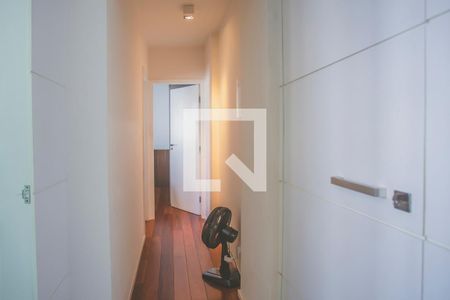 Corredor - Quartos de apartamento à venda com 2 quartos, 52m² em Parque Imperial, São Paulo