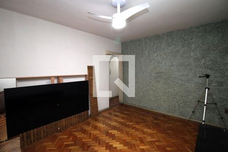 Sala  de casa à venda com 2 quartos, 341m² em Irajá, Rio de Janeiro