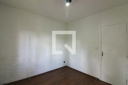 Quarto 2 de apartamento para alugar com 2 quartos, 60m² em Jardim Campestre, São Bernardo do Campo