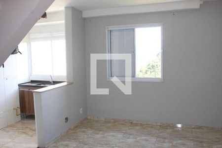 Sala de apartamento para alugar com 3 quartos, 90m² em Jardim Isis, Cotia