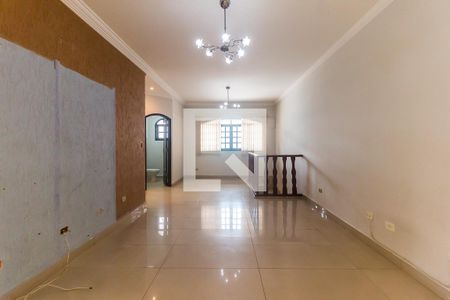 Sala de casa para alugar com 5 quartos, 300m² em Vila Aurea, Poá