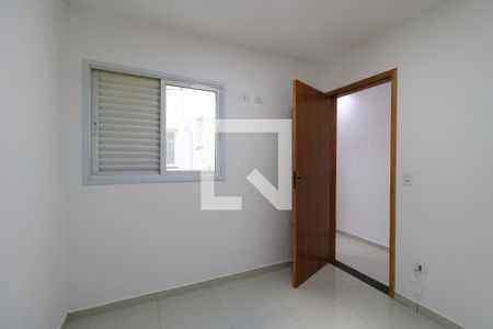 Quarto de apartamento para alugar com 2 quartos, 84m² em Jardim das Maravilhas, Santo André