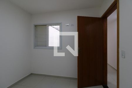 Quarto de apartamento para alugar com 2 quartos, 84m² em Jardim das Maravilhas, Santo André