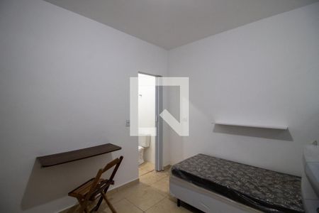 Sala/Quarto de kitnet/studio para alugar com 1 quarto, 13m² em Jardim Ester, São Paulo