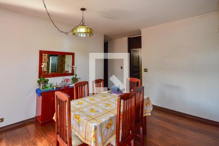 Sala de Jantar de casa à venda com 4 quartos, 600m² em Jardim Santa Helena, São Paulo