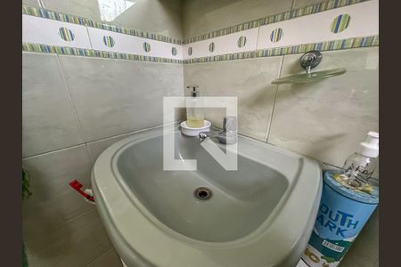 Banheiro de apartamento à venda com 2 quartos, 64m² em Santa Teresa, Rio de Janeiro