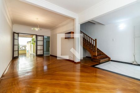 Sala de casa para alugar com 3 quartos, 235m² em Jardim Paulista, São Paulo