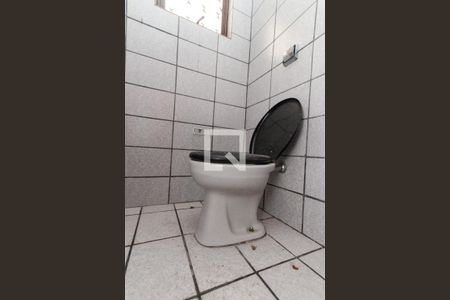 Lavabo   de casa para alugar com 3 quartos, 145m² em Vila Nova Mazzei, São Paulo