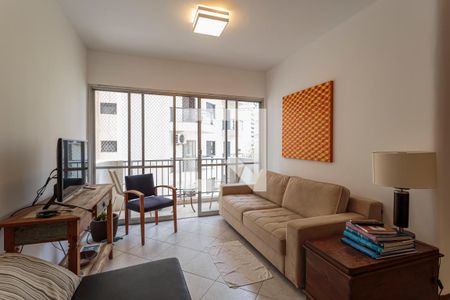 Sala de apartamento para alugar com 3 quartos, 102m² em Vila Olímpia, São Paulo